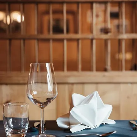 Aparthotel Garni Ciasa Urban Badia (South Tyrol)